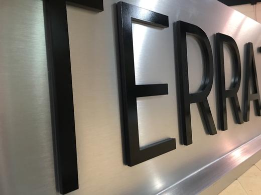 Interior dimensional wall lettering
